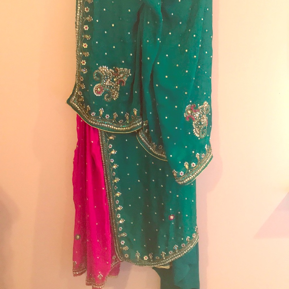 Sari